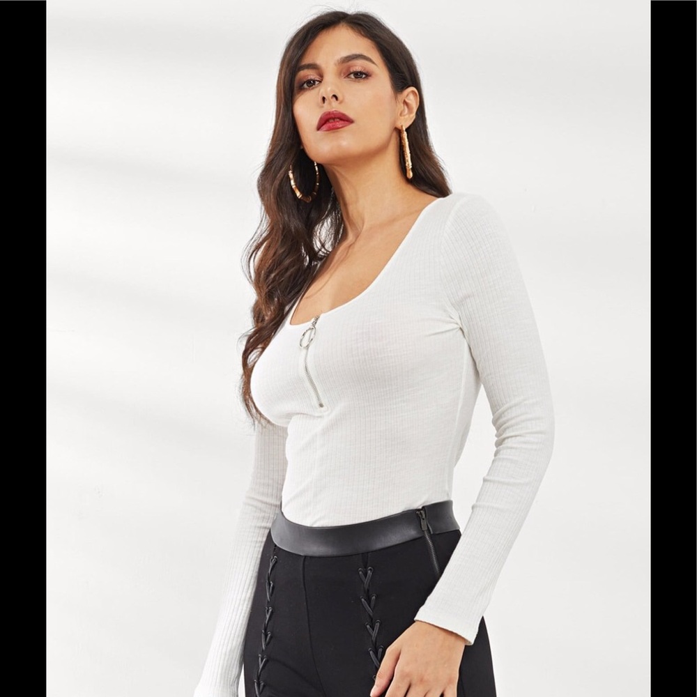 SHEIN Ribbed Zipper Top - Picture 2 of 10